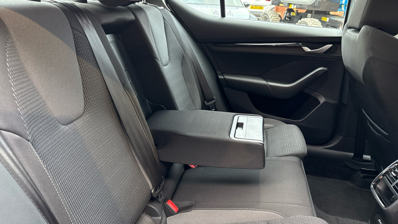 Skoda Octavia 1.5 TSI SE Technology 5dr Petrol Hatchback